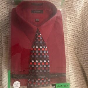 Covington Men's Burgundy Dress Shirt with Tie